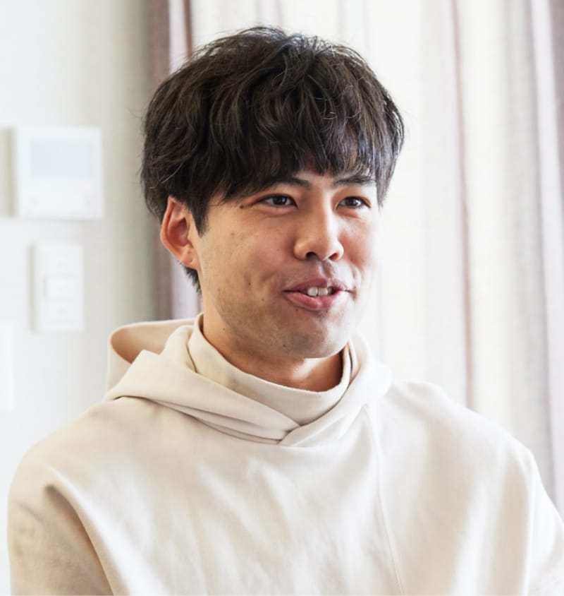 セキスイハイムを選んだ決め手について話してるH様ご夫婦