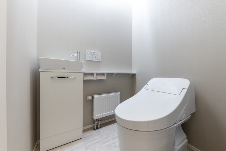 スマートハイムプレイス福住3条12丁目モデルハウスNo.1_1階トイレ