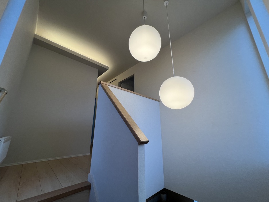 スマートハイムプレイスとん田東町モデルハウスNo.1_階段