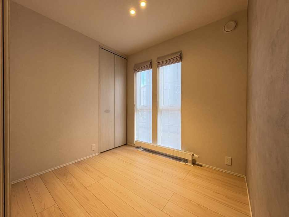 スマートハイムプレイスとん田東町モデルハウスNo.1_洋室1