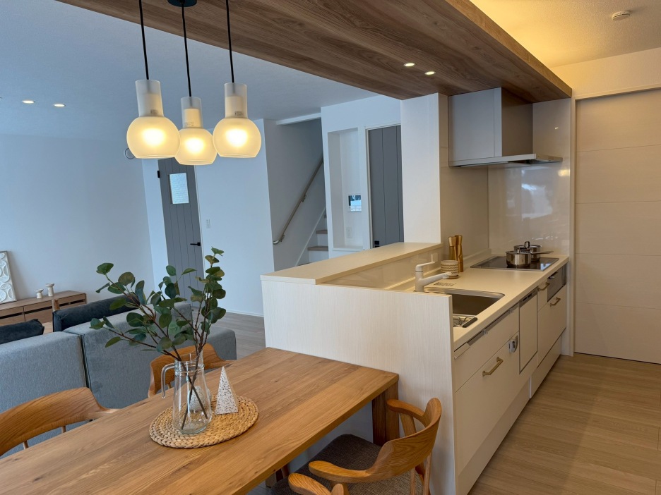 スマートハイムプレイス野幌住吉町モデルハウスNo.1_ダイニングキッチン