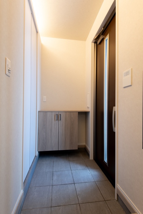 スマートハイムプレイス八雲町富士見町モデルハウスNo.1_玄関