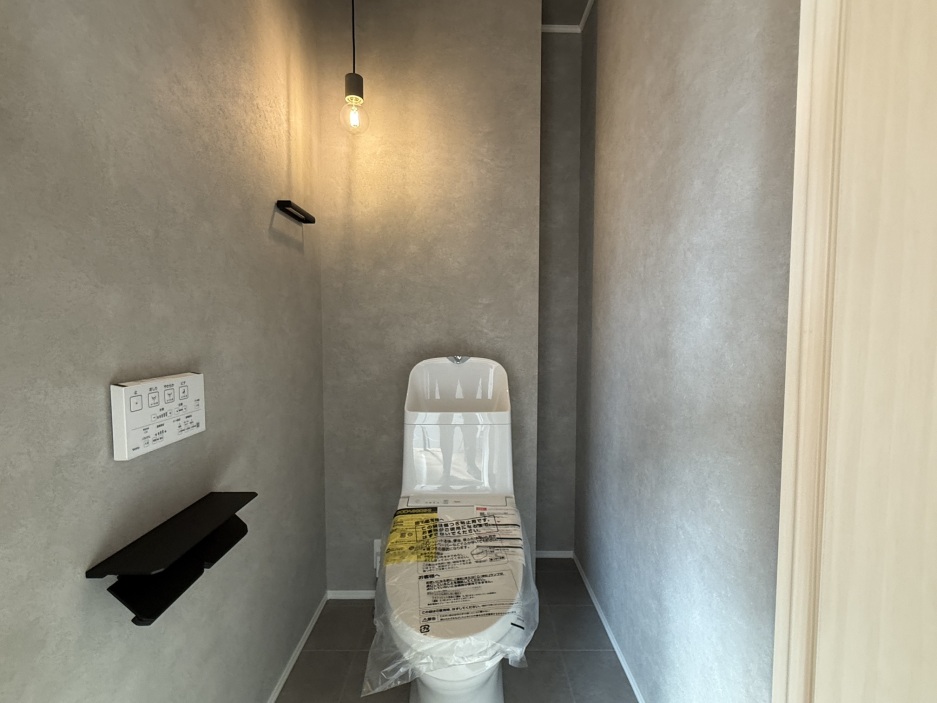 スマートハイムシティ発寒8条14丁目モデルハウスNo.4-4_2階トイレ