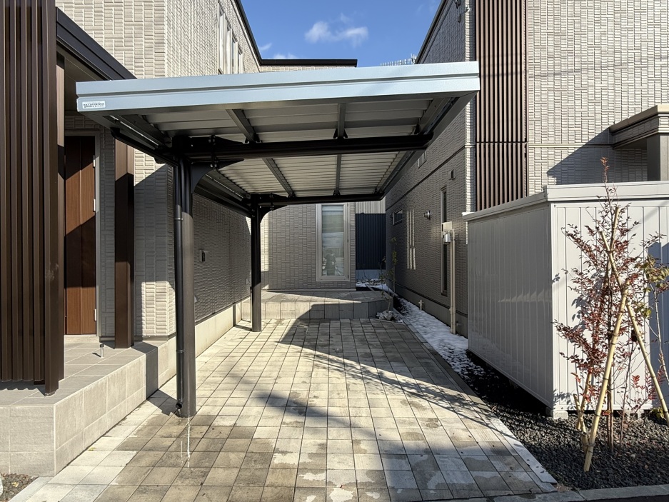 スマートハイムシティ発寒8条14丁目モデルハウスNo.4-4_カーポート