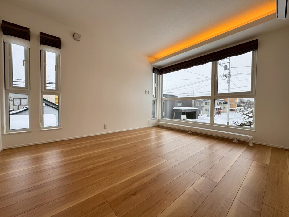 旭川市春光5条1丁目モデルハウス2号棟_主寝室