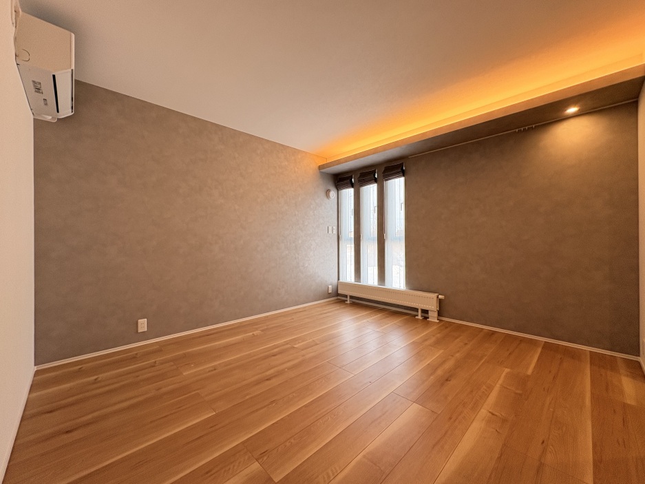 スマートハイムプレイスとん田東町モデルハウスNo.2_主寝室