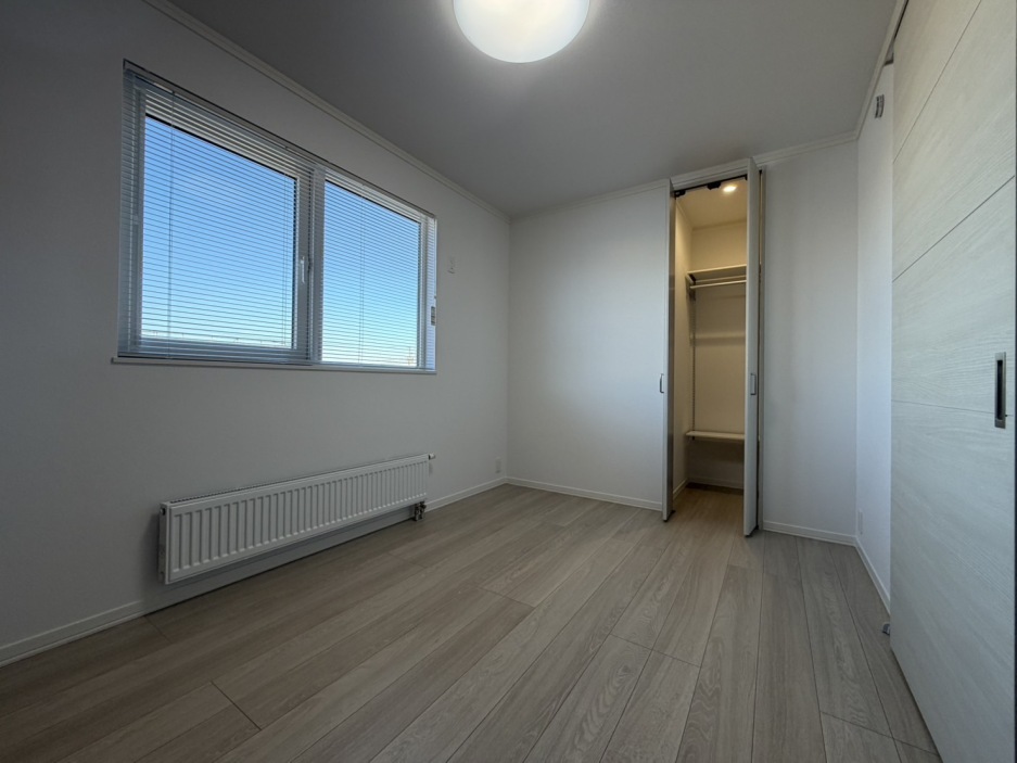 スマートハイムプレイス大空モデルハウスNo.1_洋室2