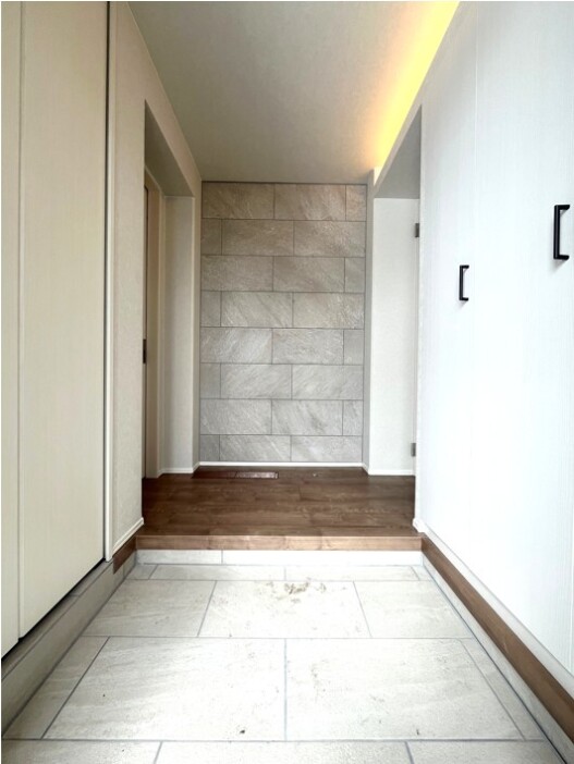 豊岡7条7丁目モデルハウスNo.1_玄関