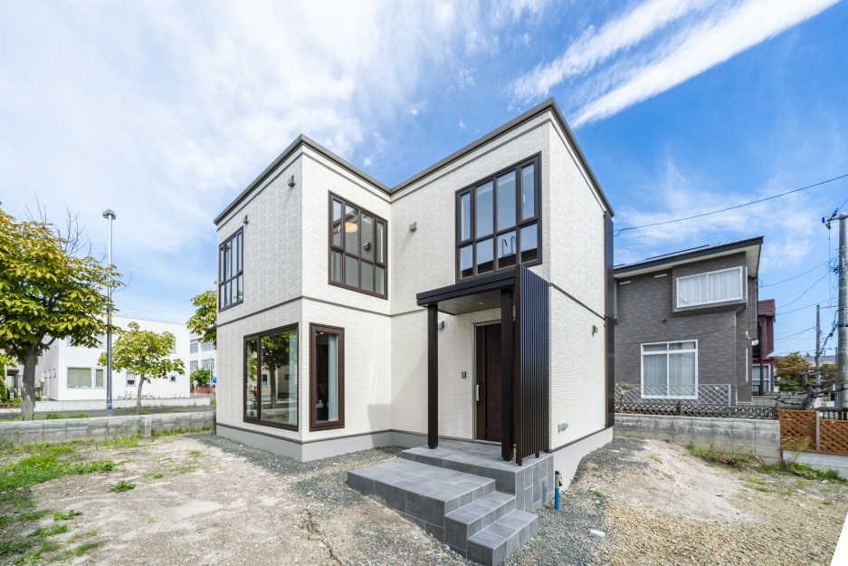 平岡9条3丁目モデルハウスNo.1_外観
